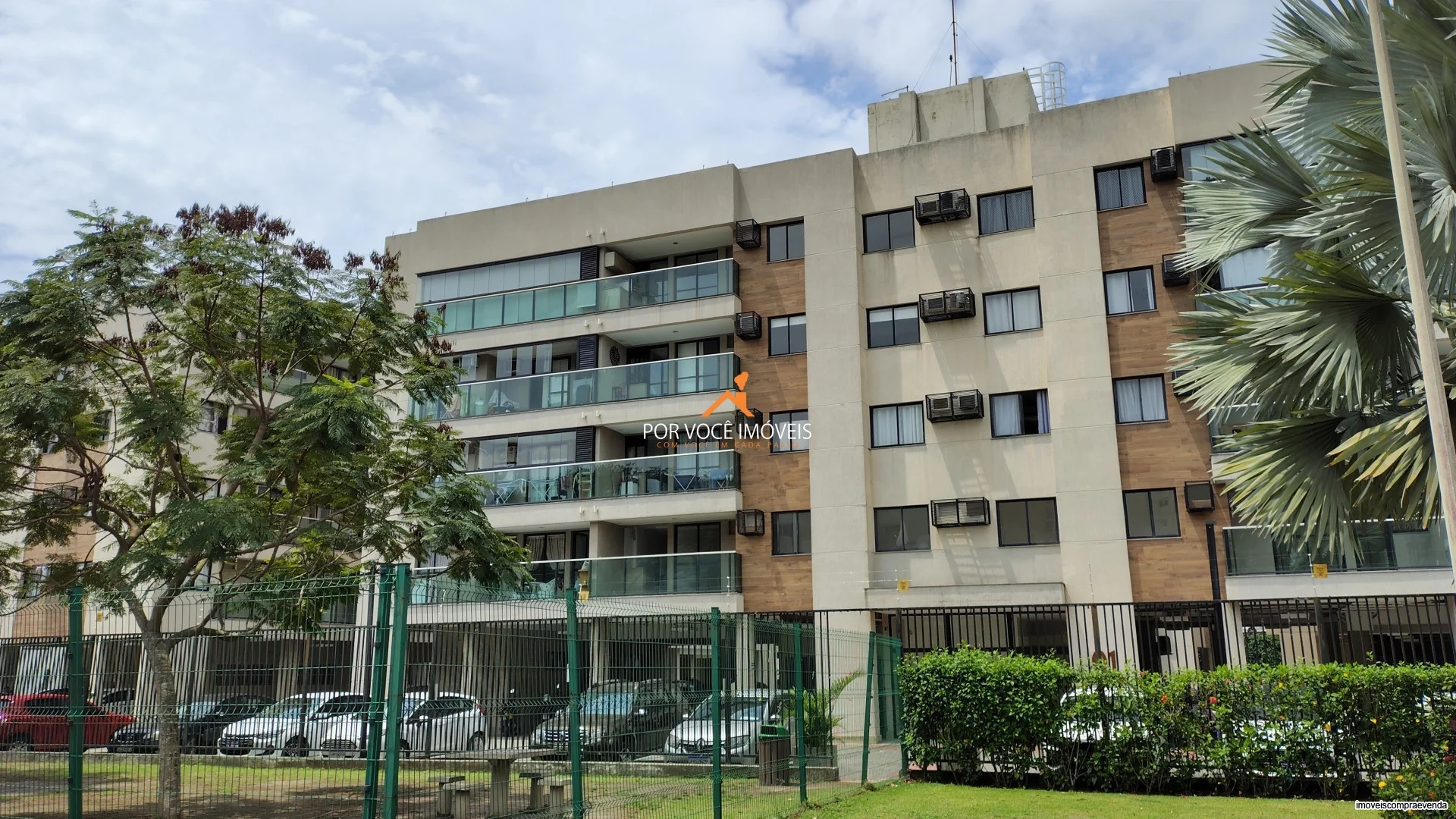 Apartamento com 2 quartos no Condomínio Contemporâneo Design Resort