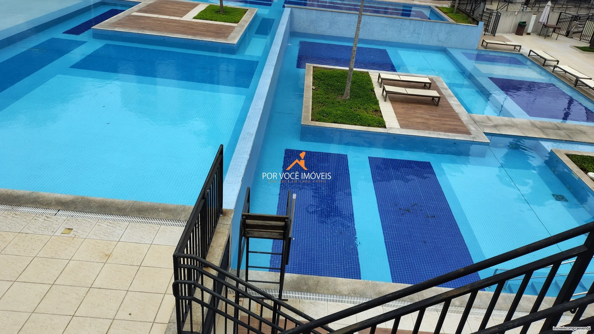 Apartamento com 2 quartos no Condomínio Contemporâneo Design Resort