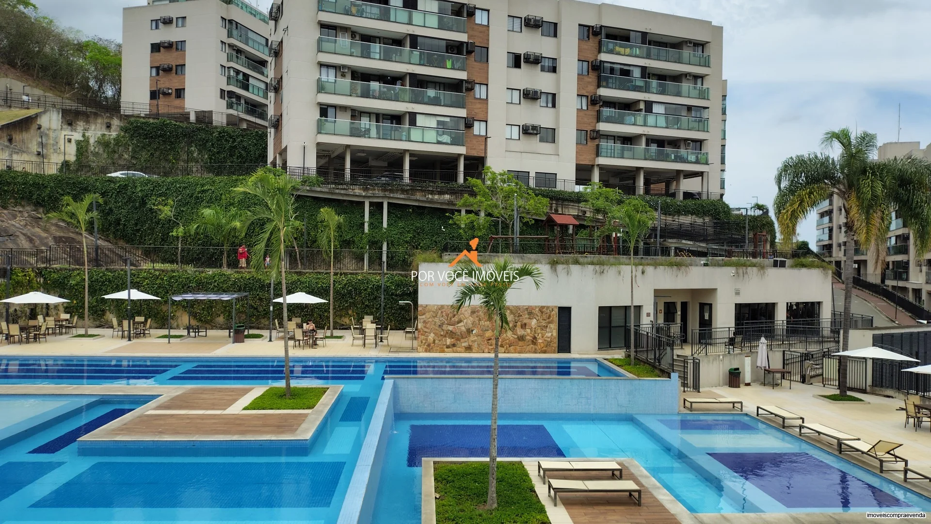 Apartamento com 2 quartos no Condomínio Contemporâneo Design Resort