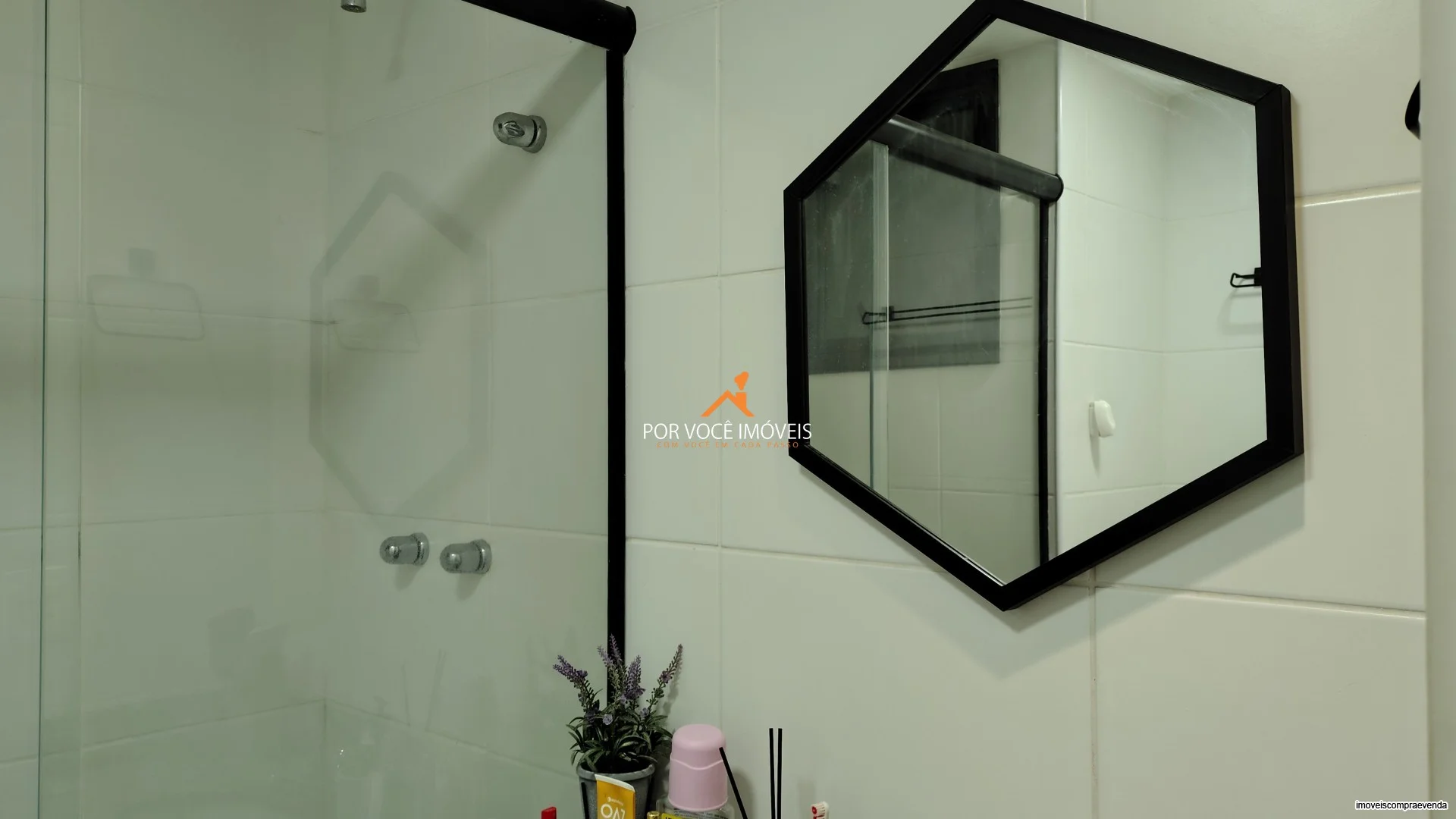 Apartamento com 2 quartos no Condomínio Contemporâneo Design Resort