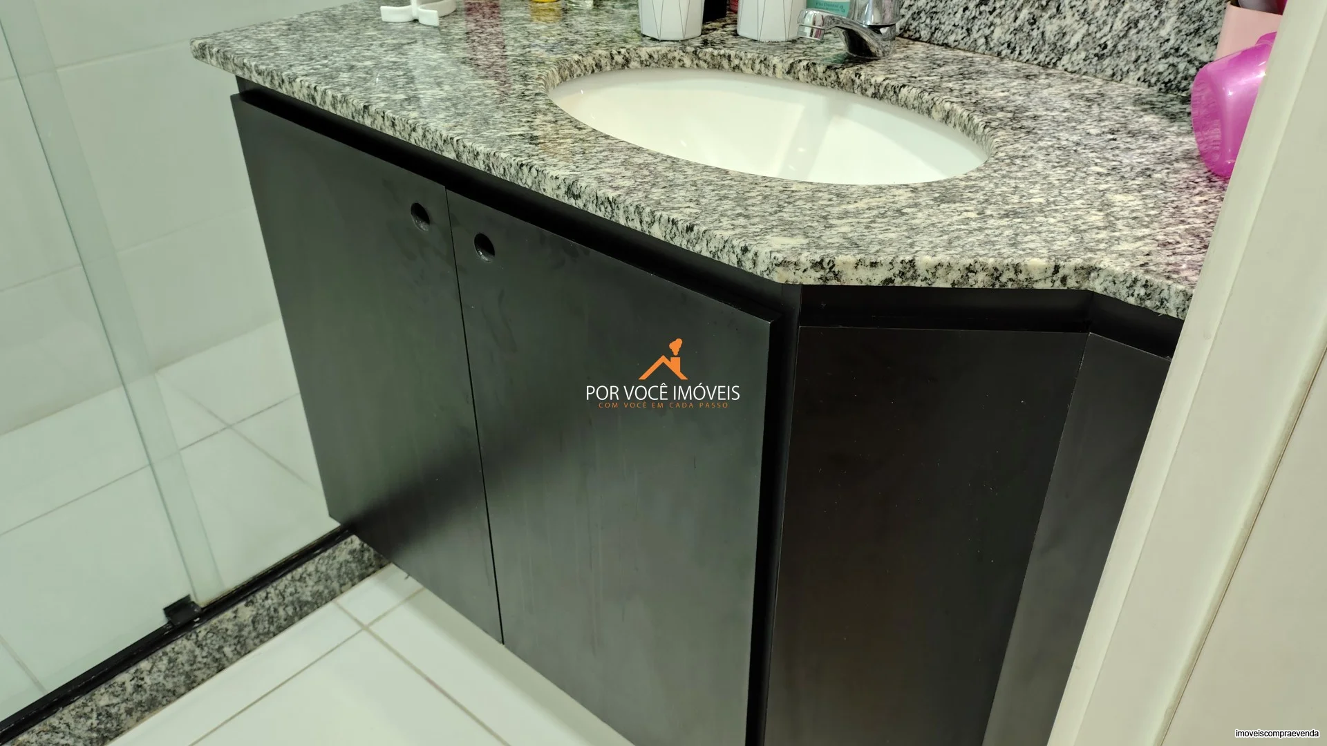 Apartamento com 2 quartos no Condomínio Contemporâneo Design Resort