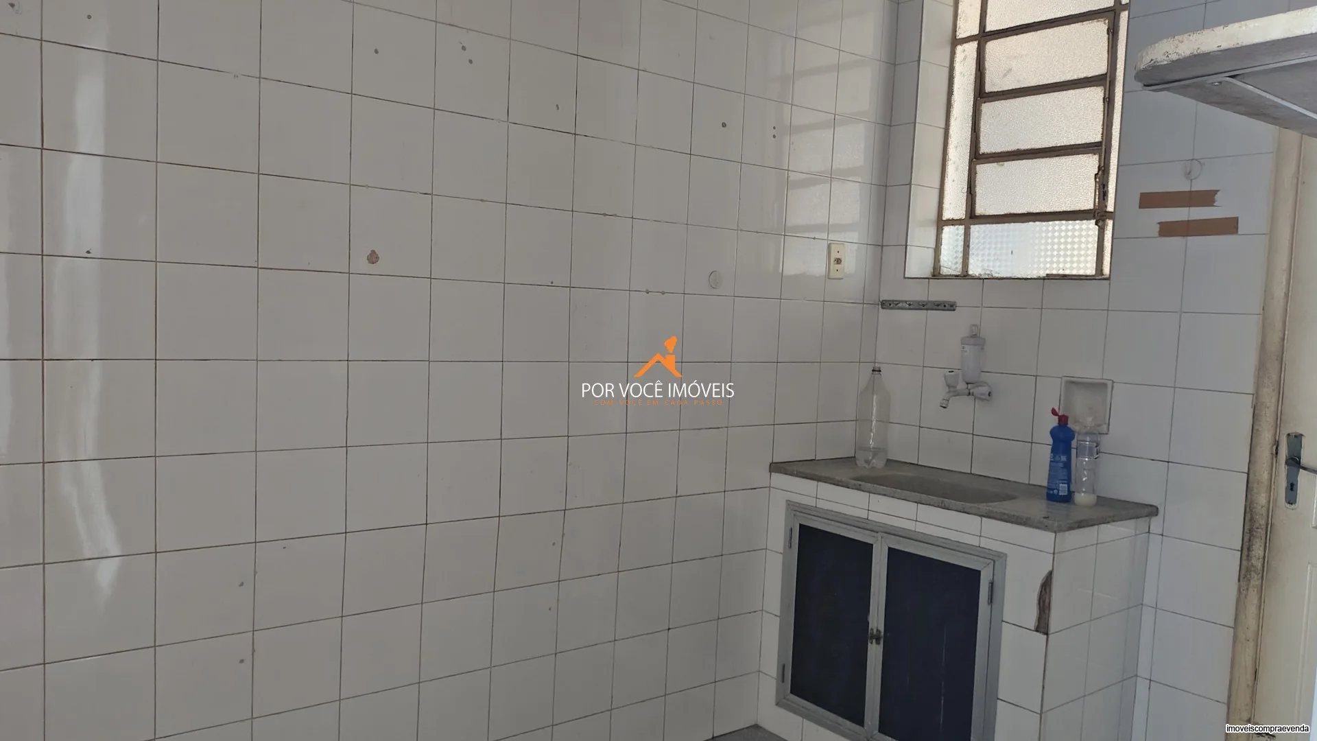 Casa para Locação com 2 quartos e Garagem