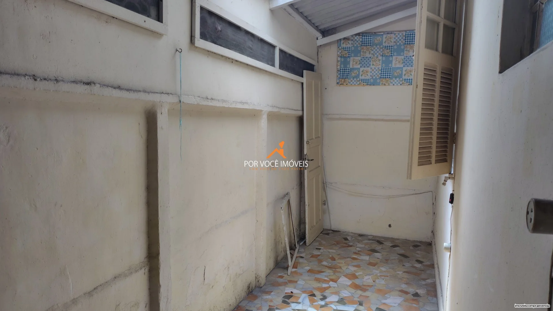 Casa para Locação com 2 quartos e Garagem