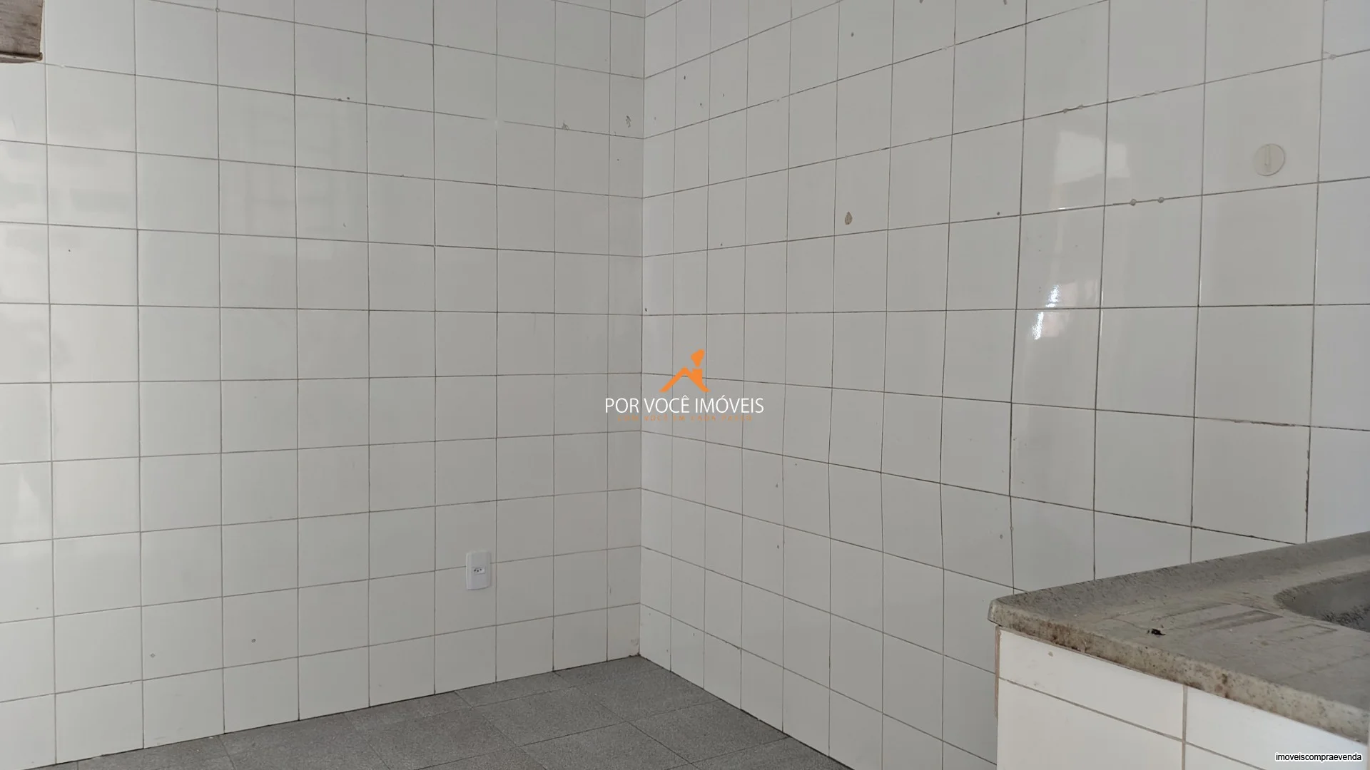 Casa para Locação com 2 quartos e Garagem