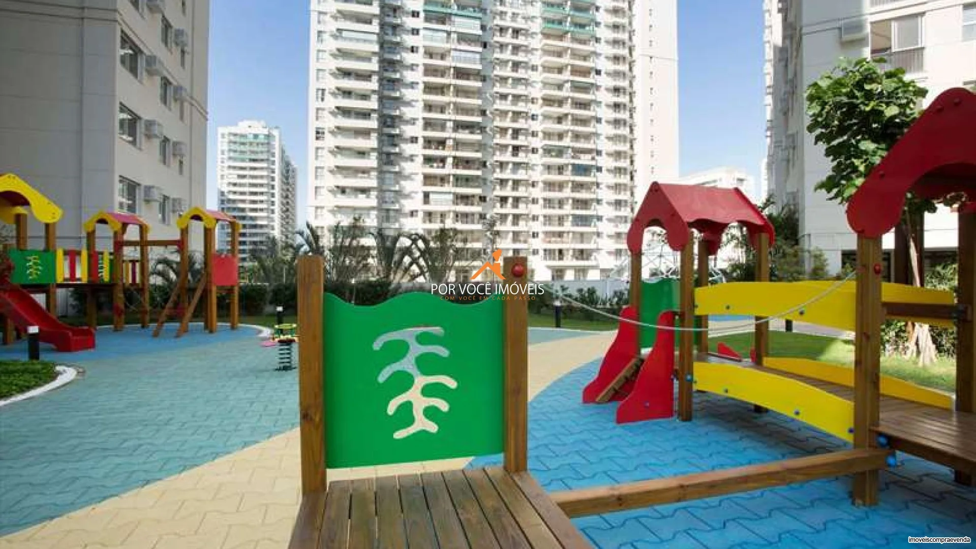 Apartamento com 4 suítes no Condomínio Cidade Jardim Majestic