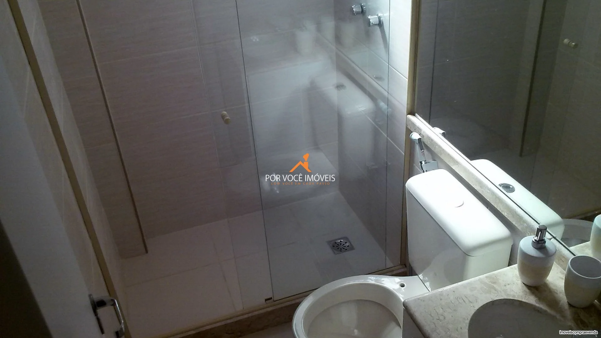 Cobertura para Locação no Condomínio Village Caribe Residences