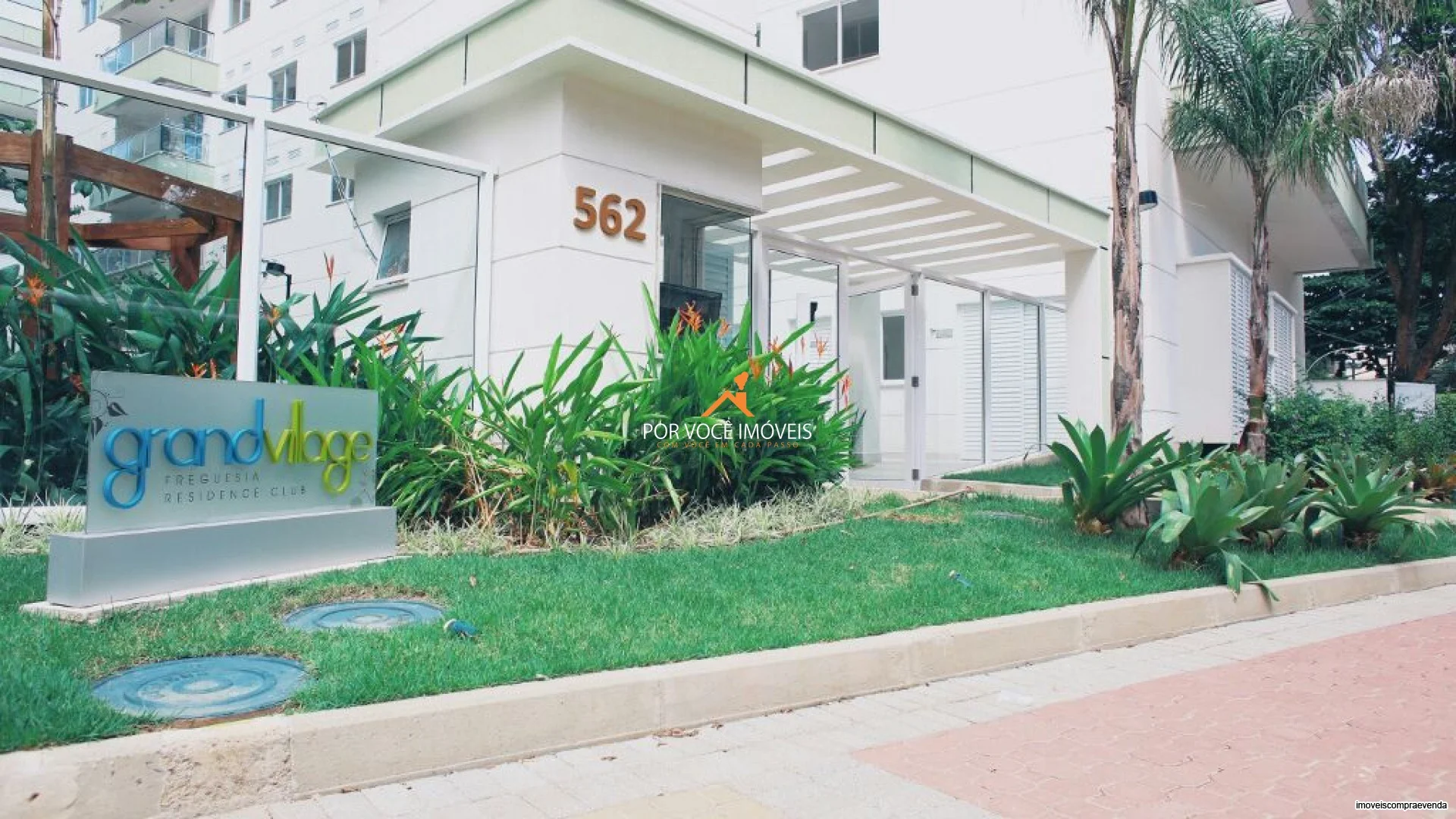 Apartamento com 3 suítes no Condomínio Grand Village Freguesia Residence Club