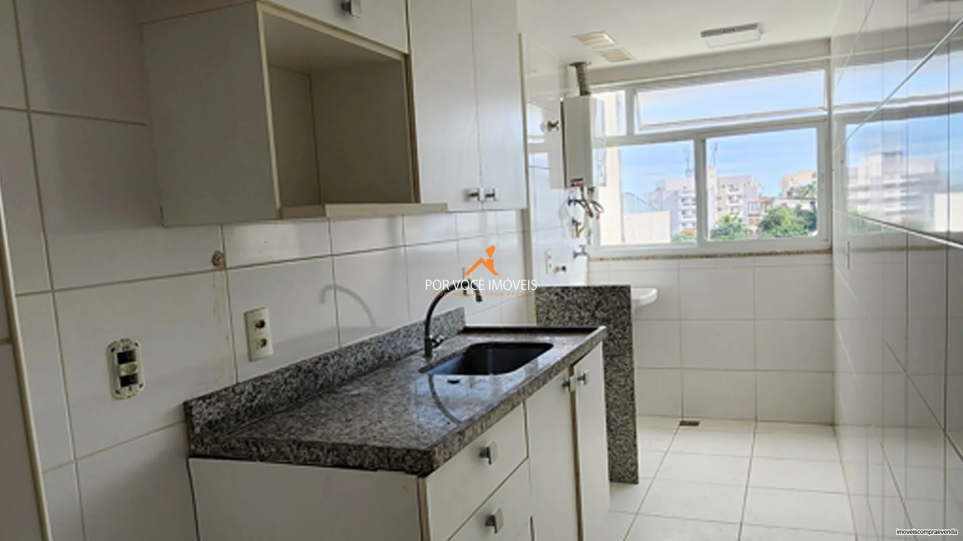 Apartamento com 3 suítes no Condomínio Grand Village Freguesia Residence Club