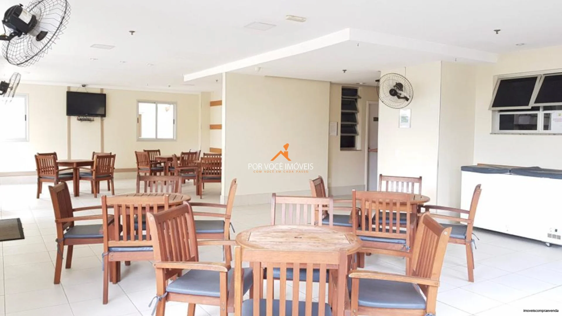 Apartamento para locação  com 2 quartos no Condomínio Village de Capri