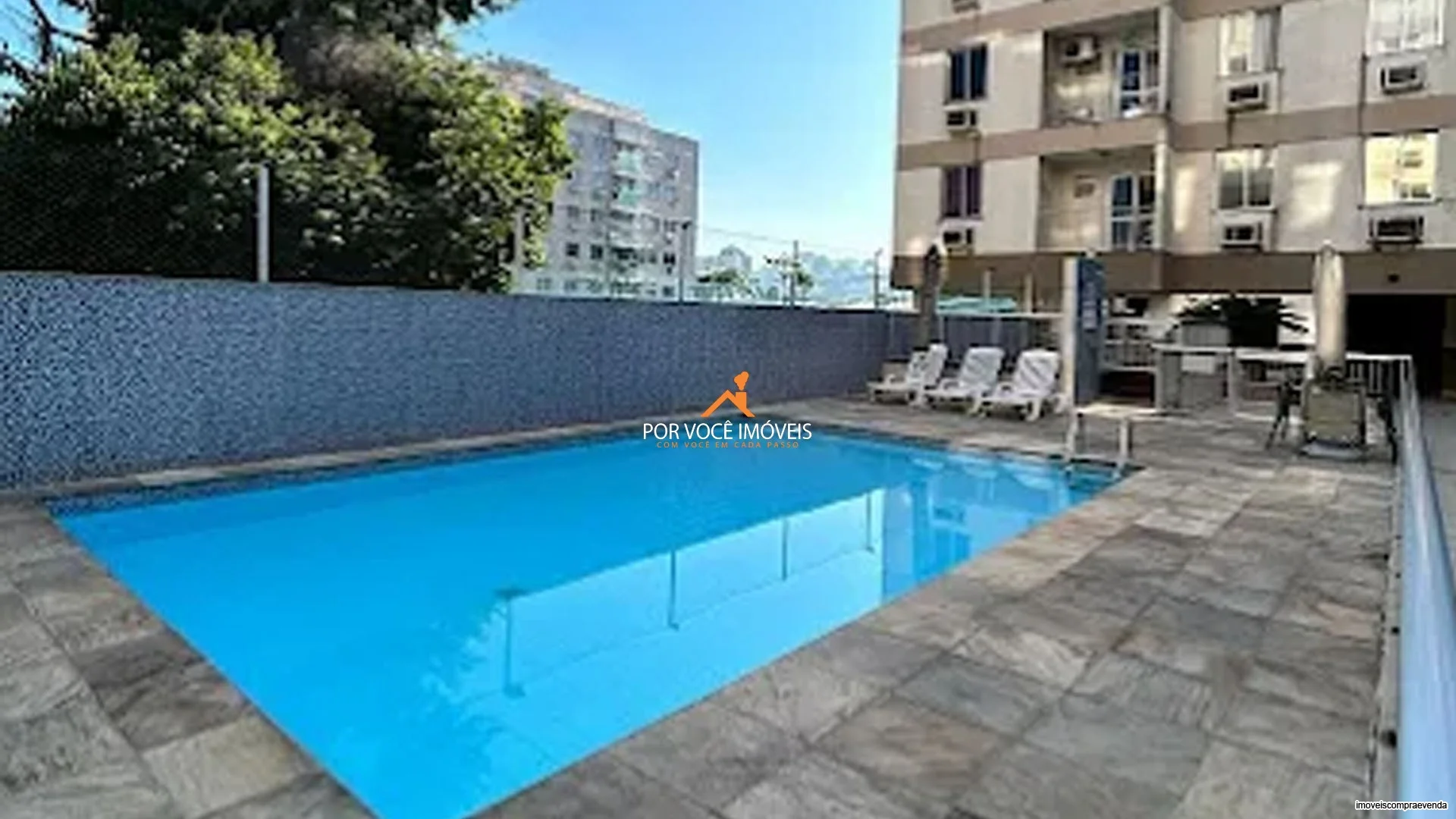 Cobertura para locação com 3 quartos no Condomínio Grand Village de Maiorca