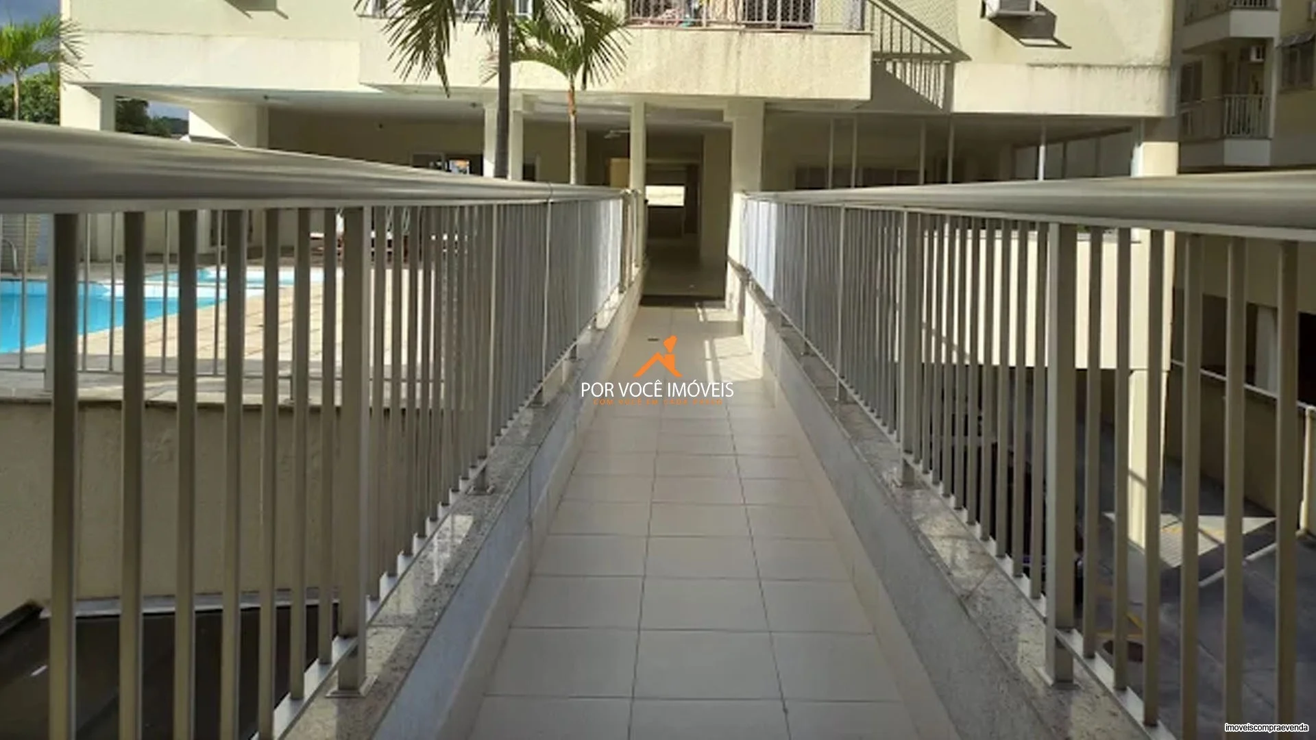 Cobertura para locação com 3 quartos no Condomínio Grand Village de Maiorca