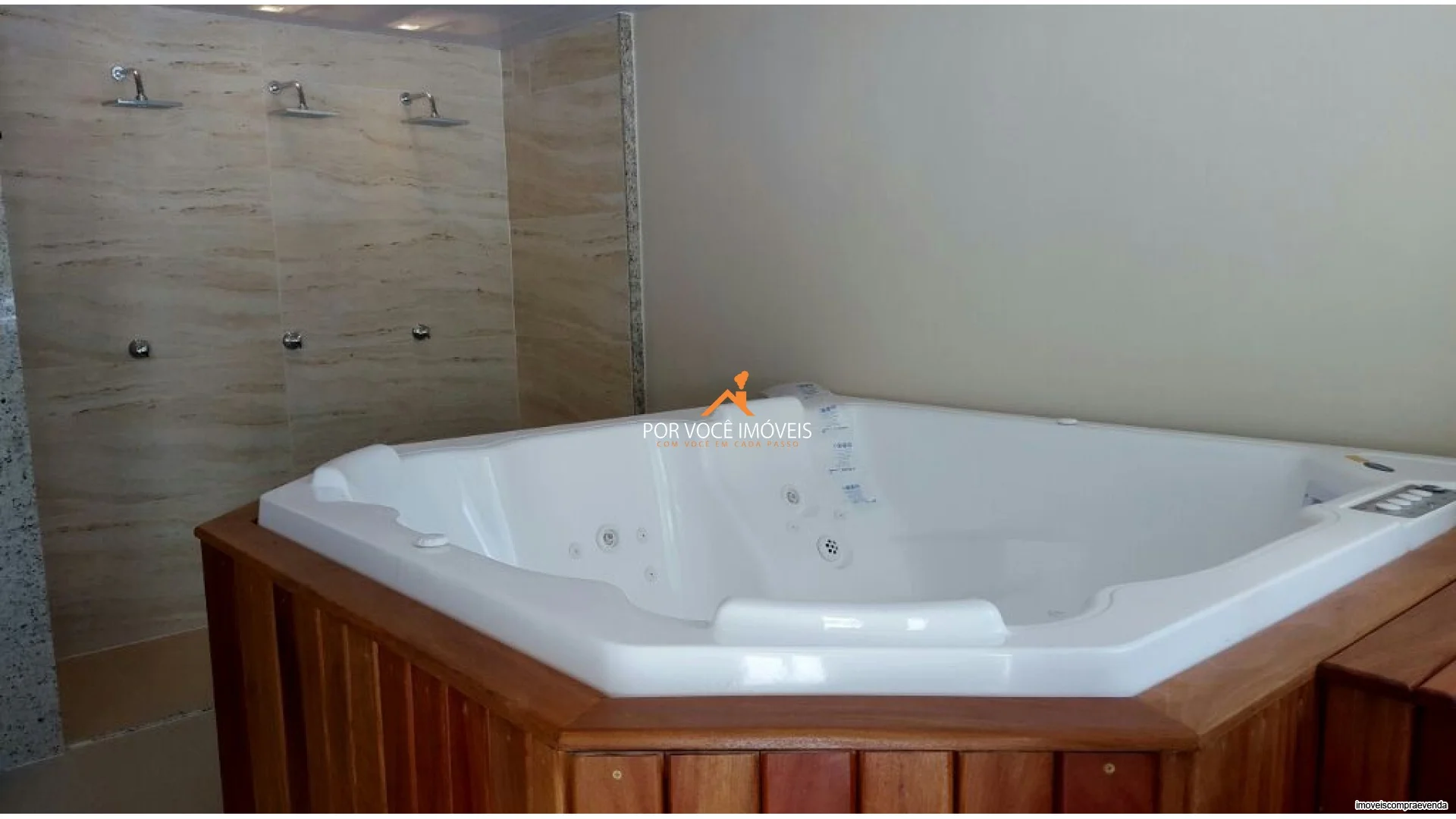 Cobertura para locação com 3 quartos no Condomínio Village Caribe Residences