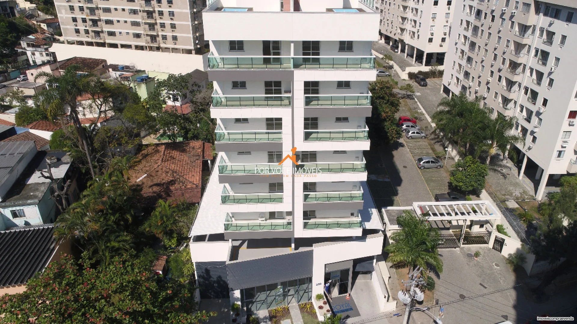 Cobertura com 3 quartos no Condomínio Village Royal