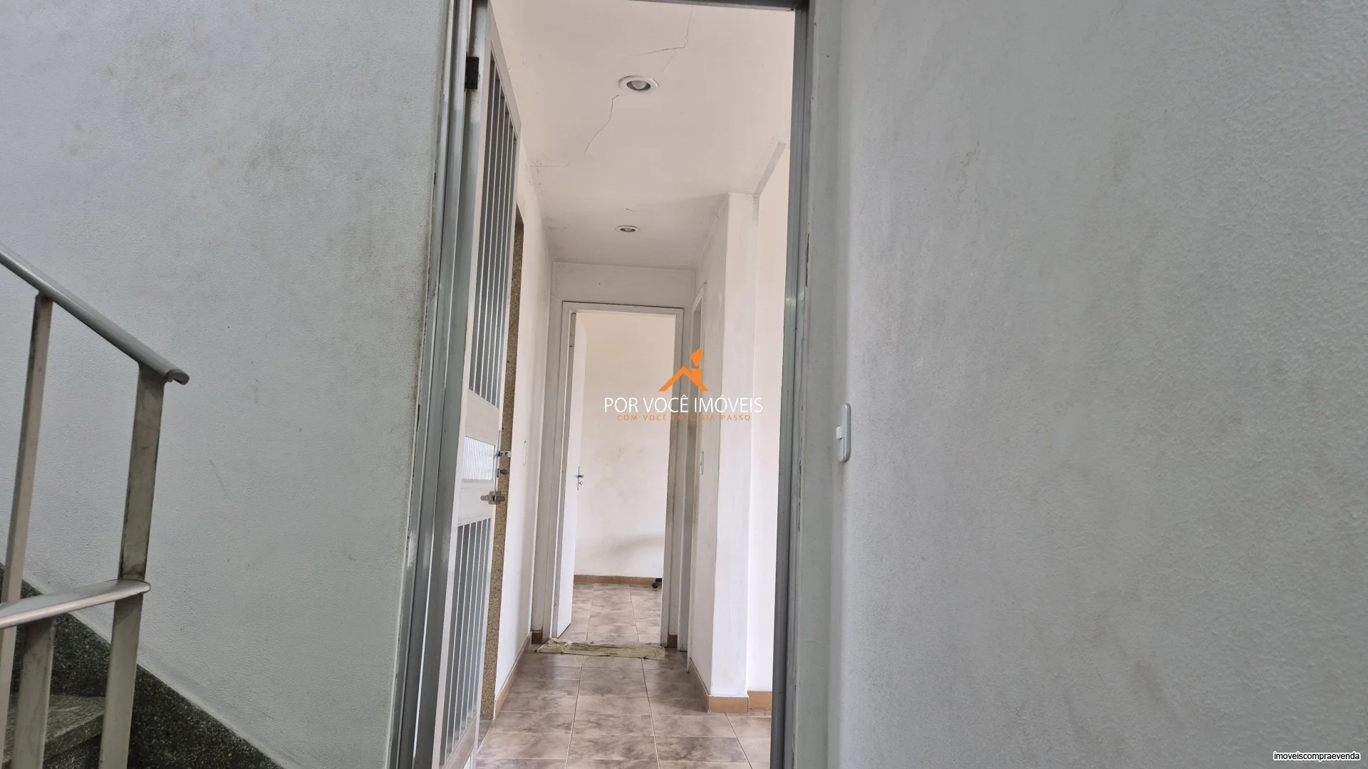 Casa com 4 quartos e piscina