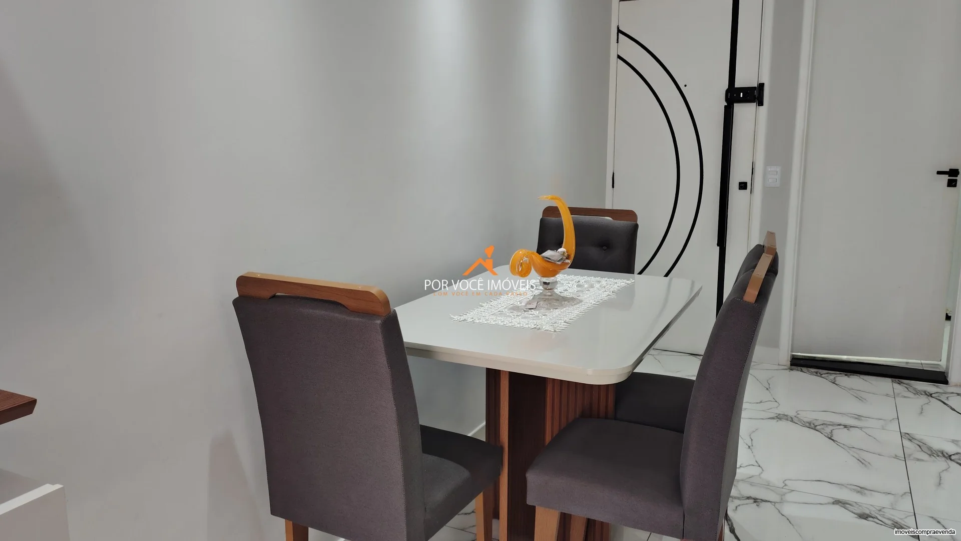 Apartamento com 2 quartos no Condomínio Villagio Arboretto