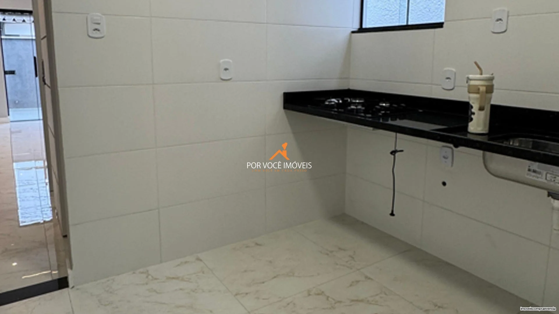 Casa Linear com 2 quartos no Adriana