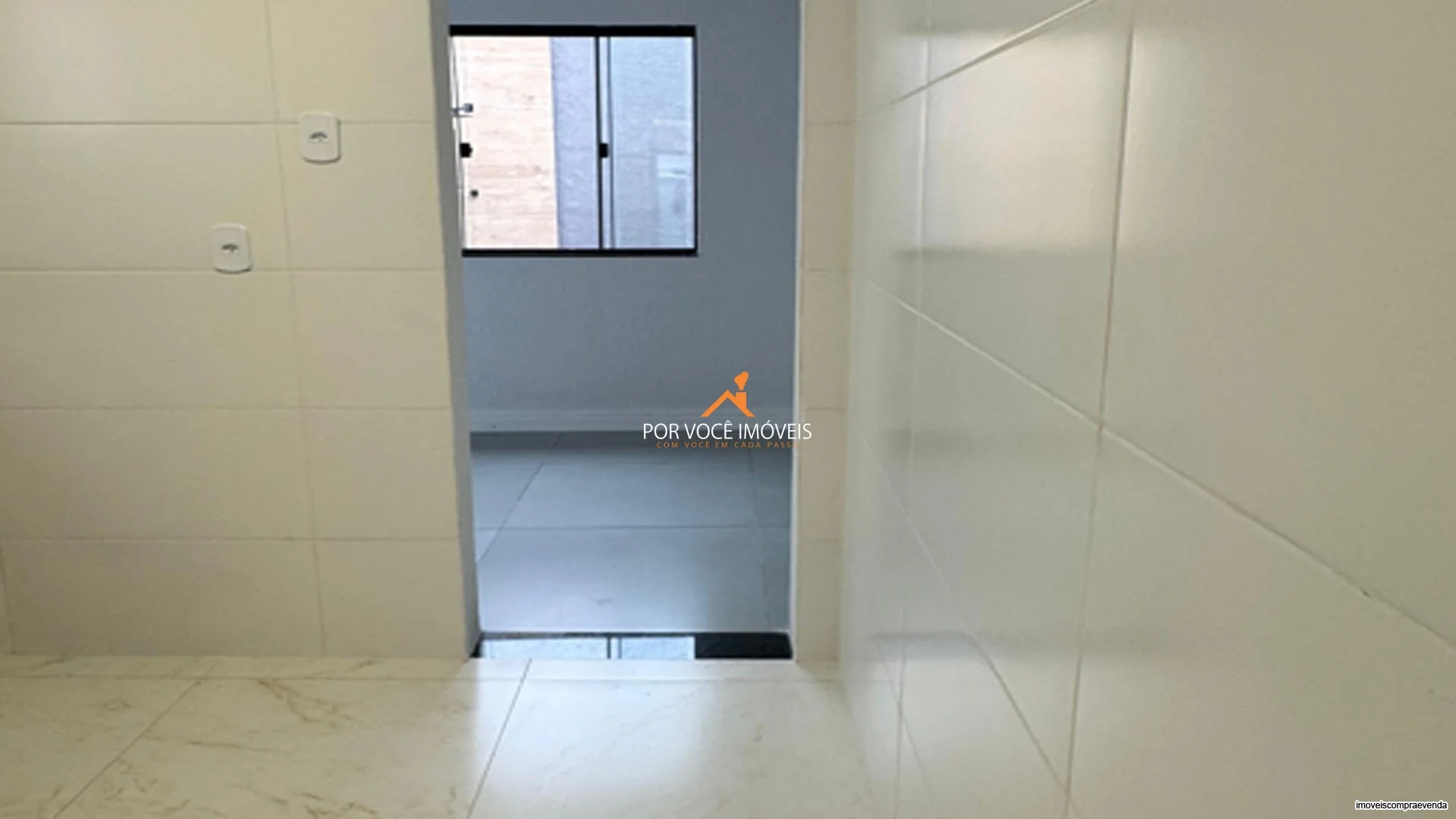 Casa Linear com 2 quartos no Adriana