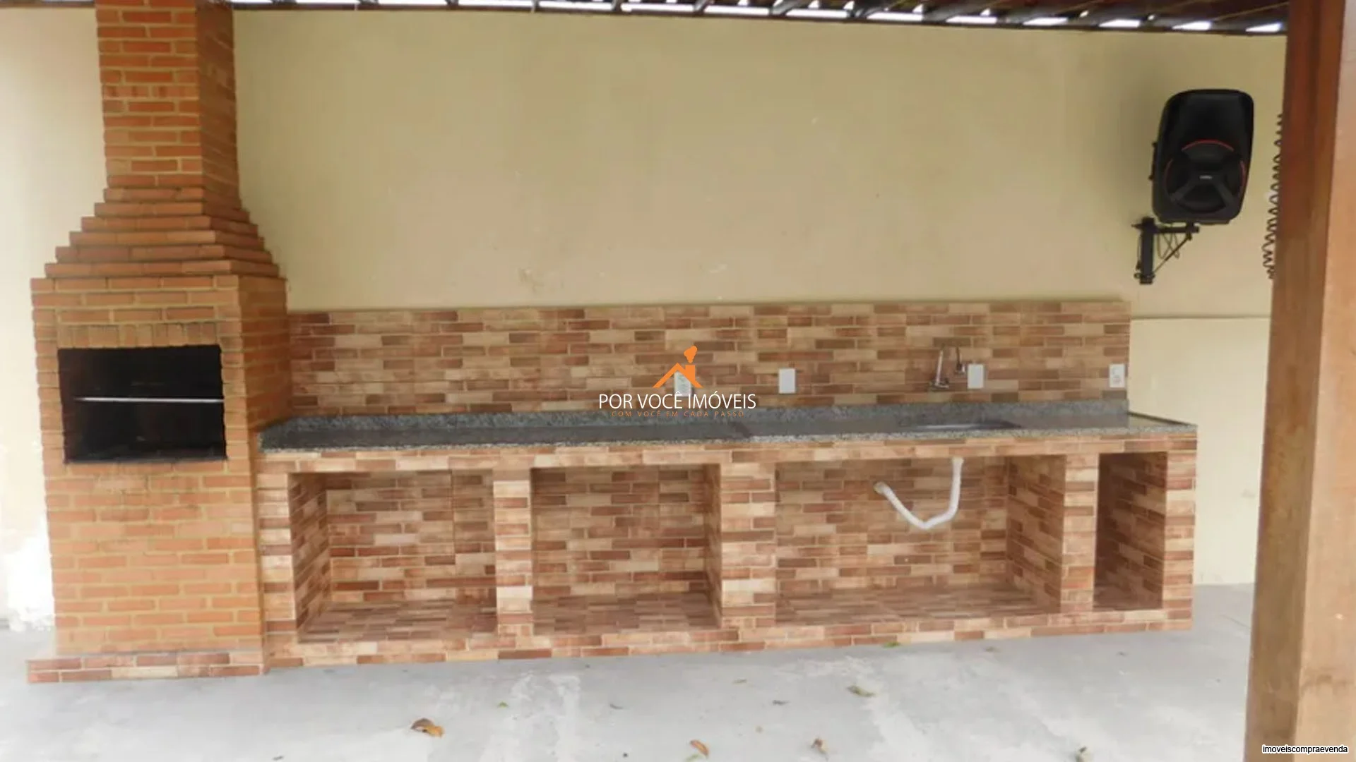 Apartamento com 2 quartos no Condomínio Trieste