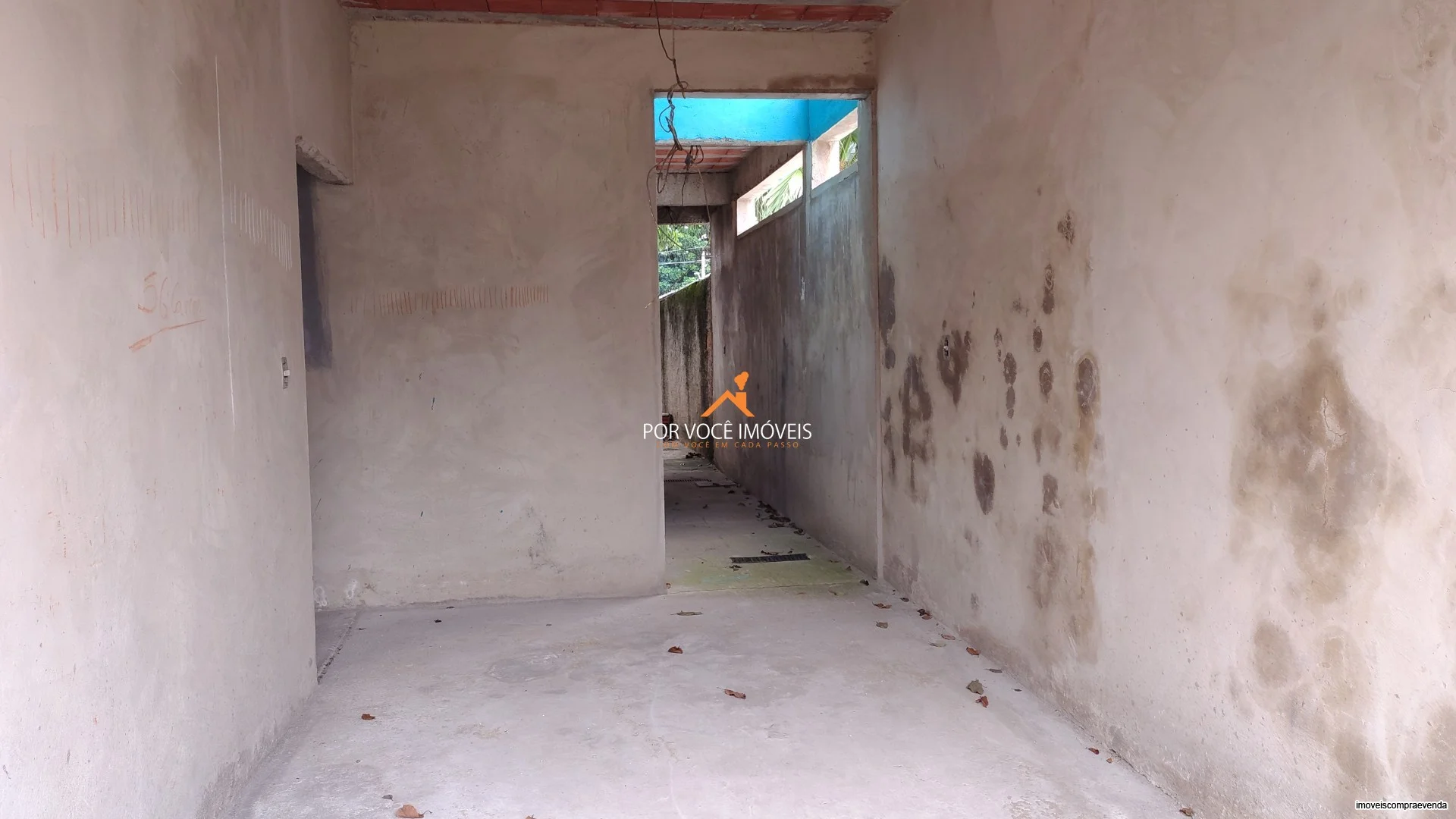 Casa Triplex no Condomínio Vale das Palmeiras