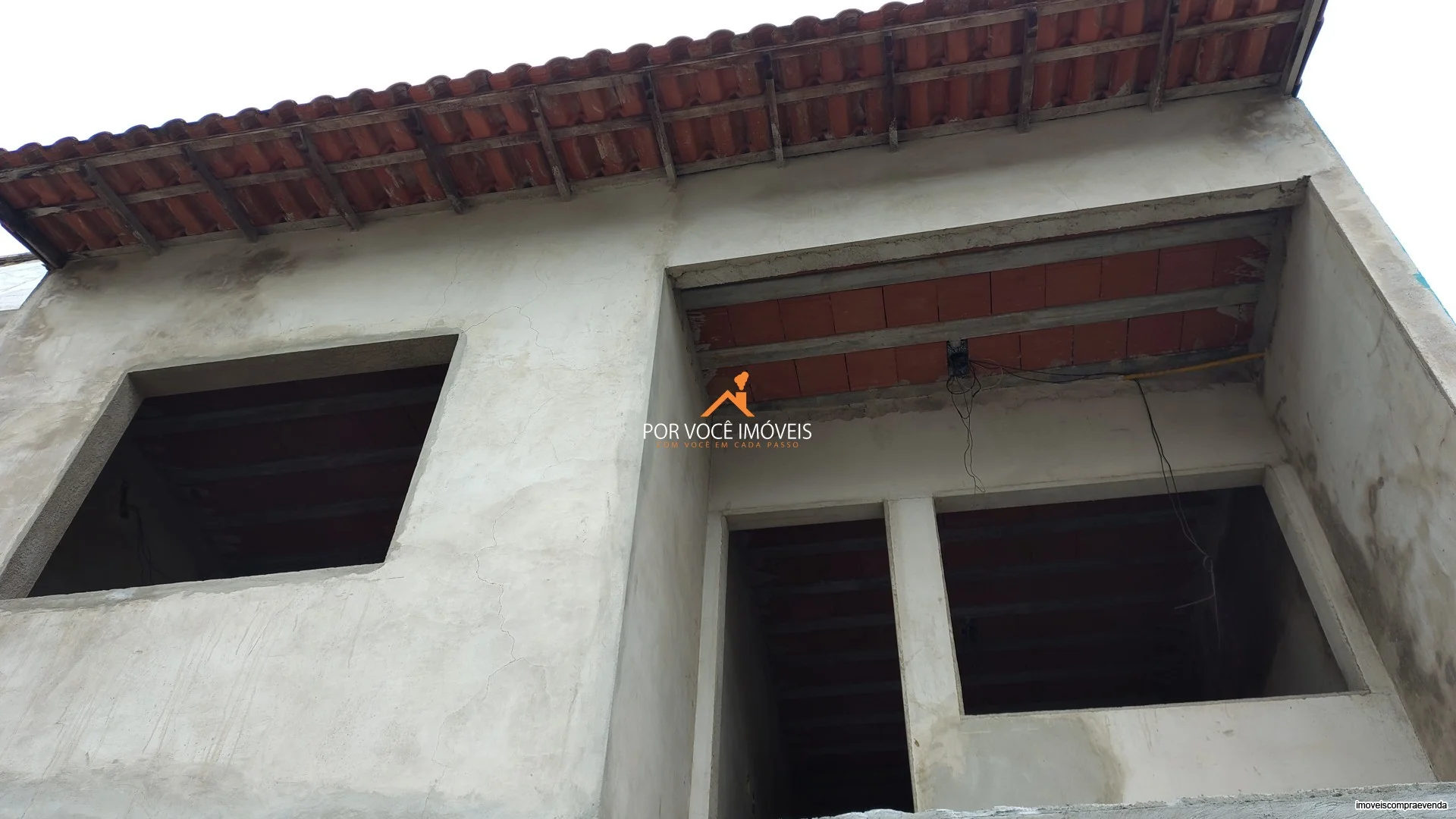 Casa Triplex no Condomínio Vale das Palmeiras