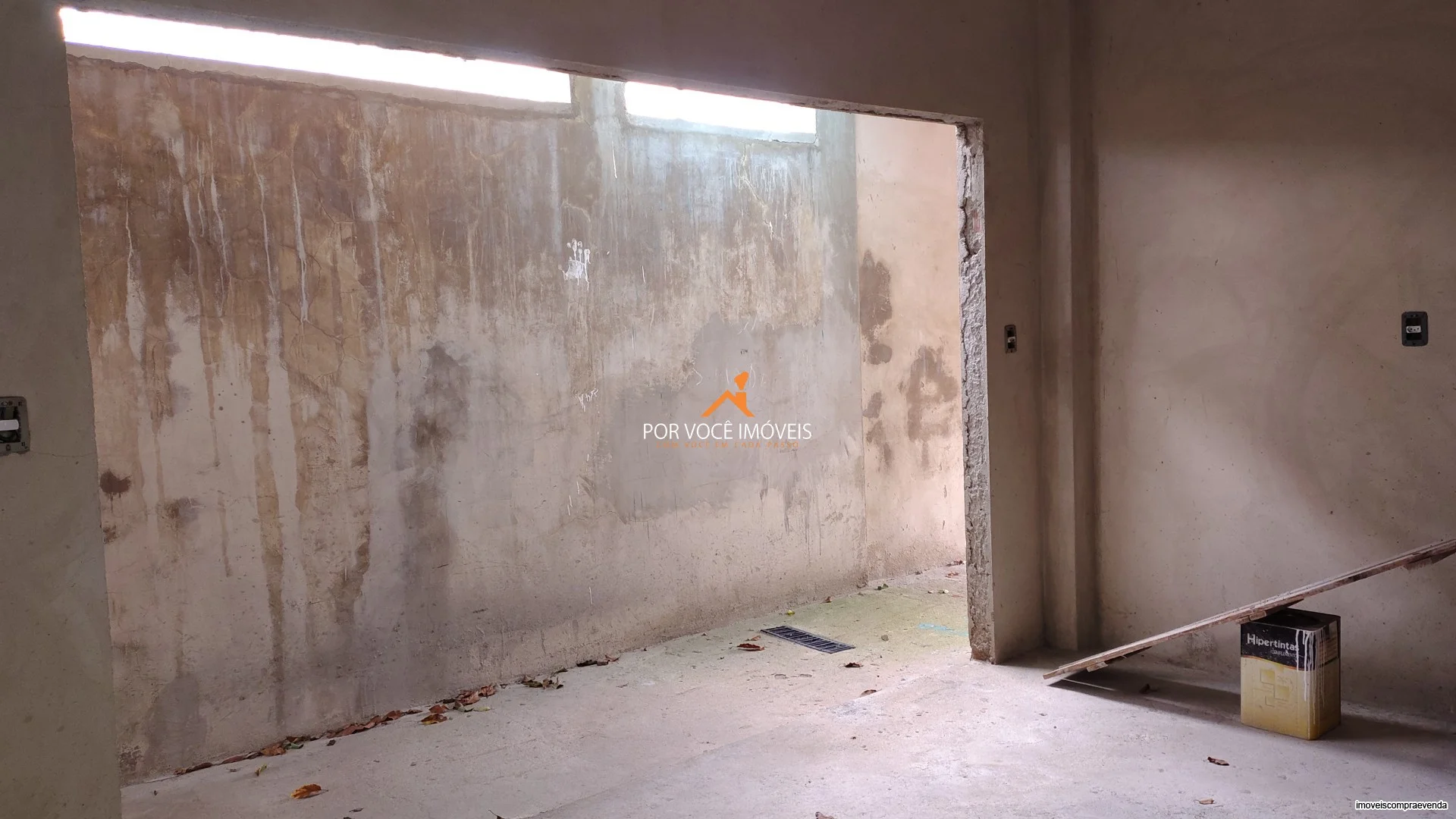 Casa Triplex no Condomínio Vale das Palmeiras