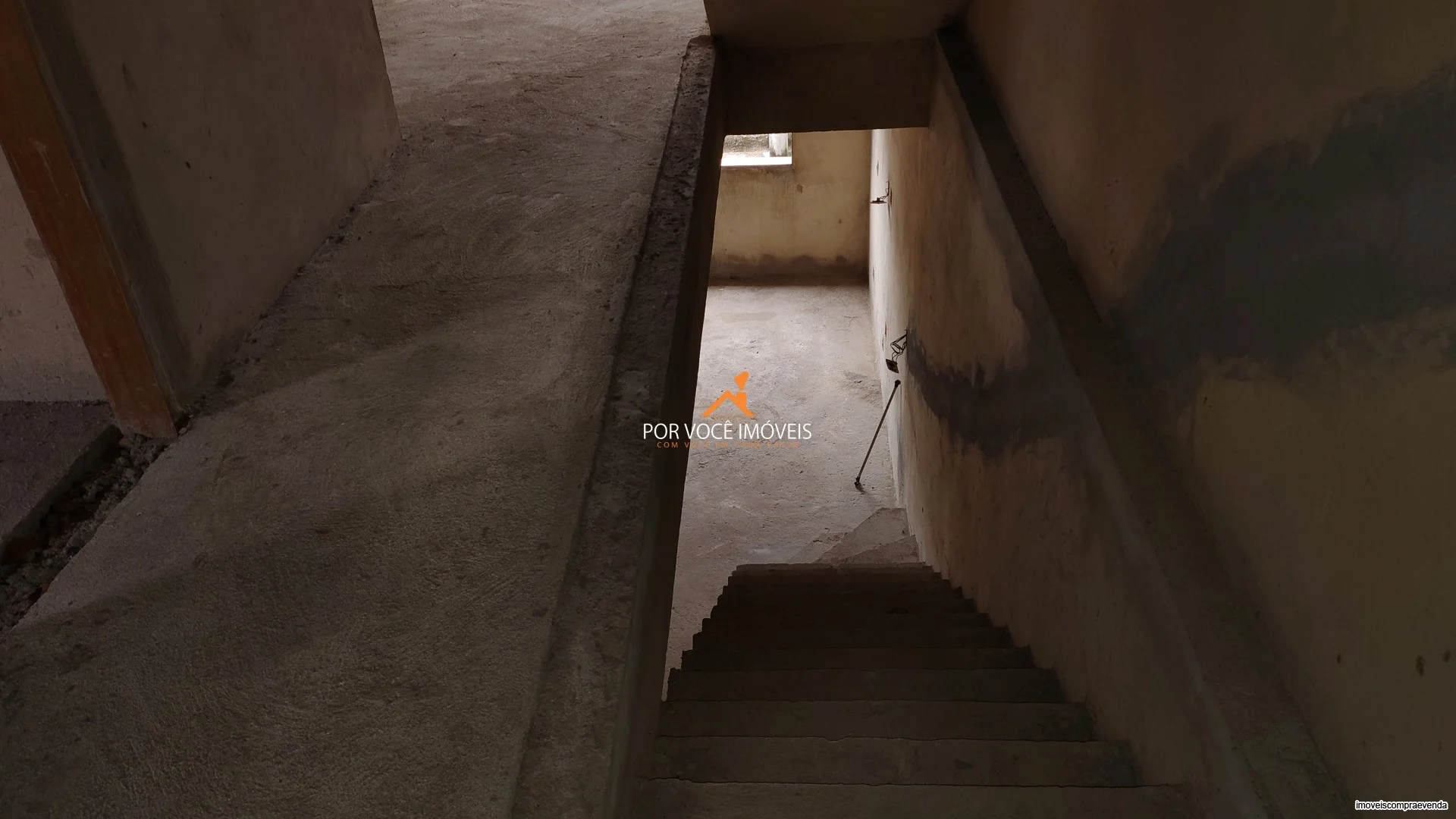 Casa Triplex no Condomínio Vale das Palmeiras