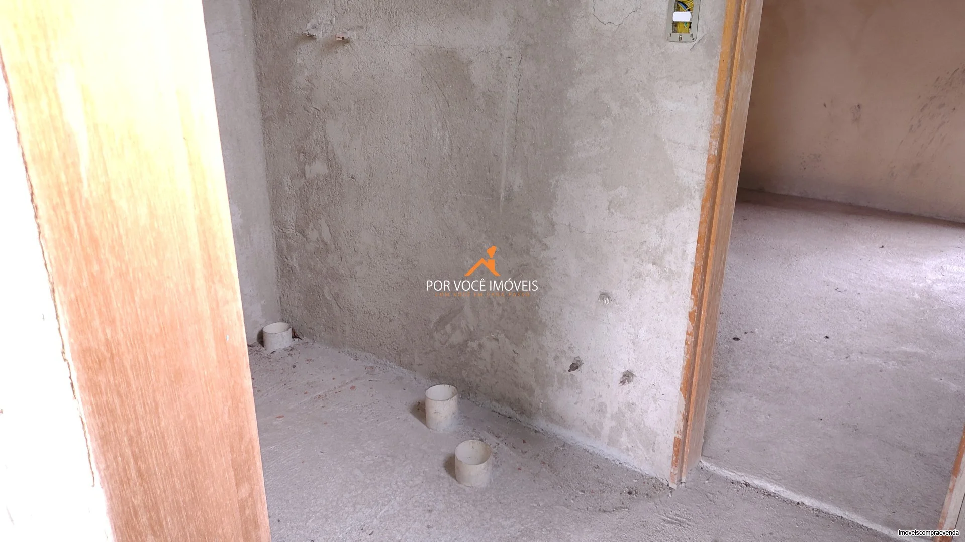 Casa Triplex no Condomínio Vale das Palmeiras