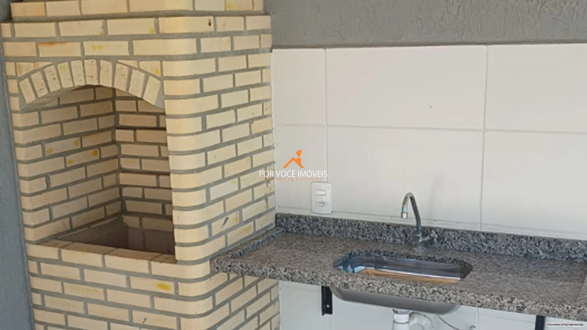 Apartamento para Locação com 2 quartos no Condomínio Reino Unido II