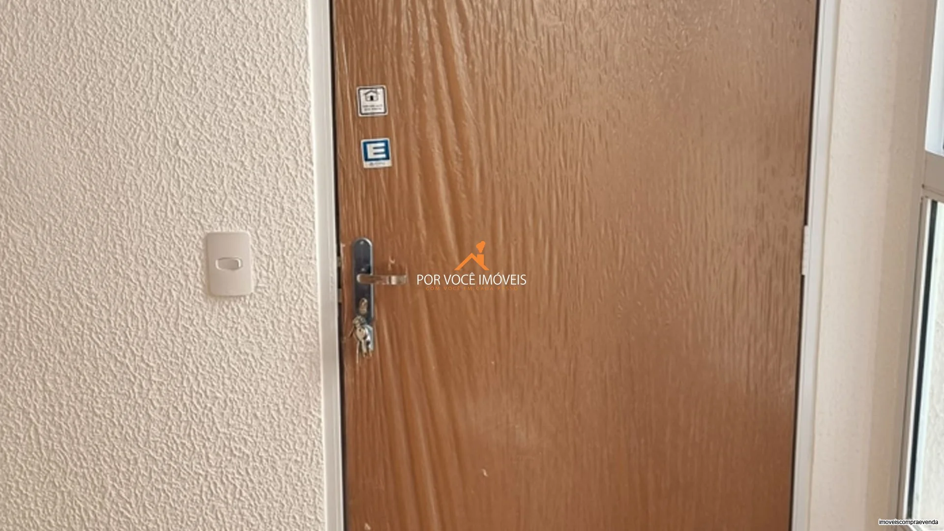 Apartamento para Locação com 2 quartos no Condomínio Reino Unido II