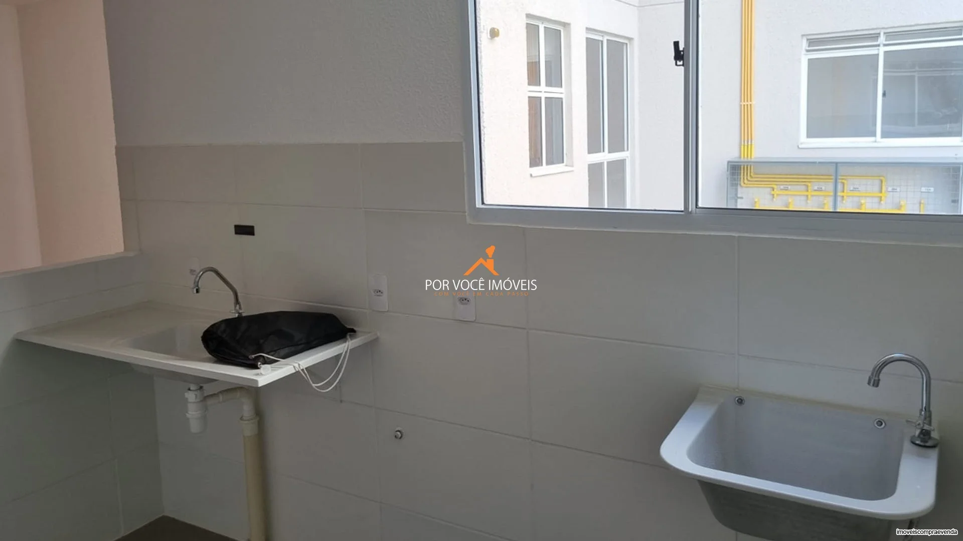 Apartamento para Locação com 2 quartos no Condomínio Reino Unido II