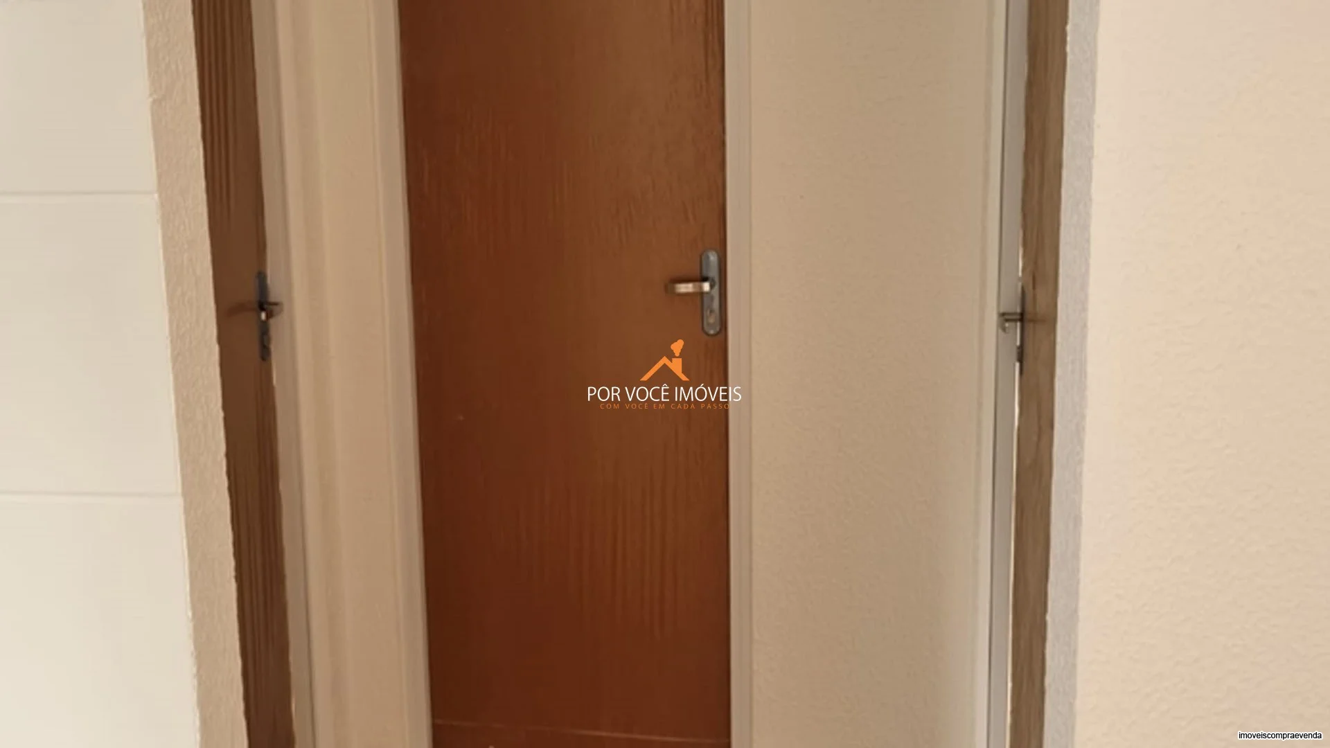 Apartamento para Locação com 2 quartos no Condomínio Reino Unido II