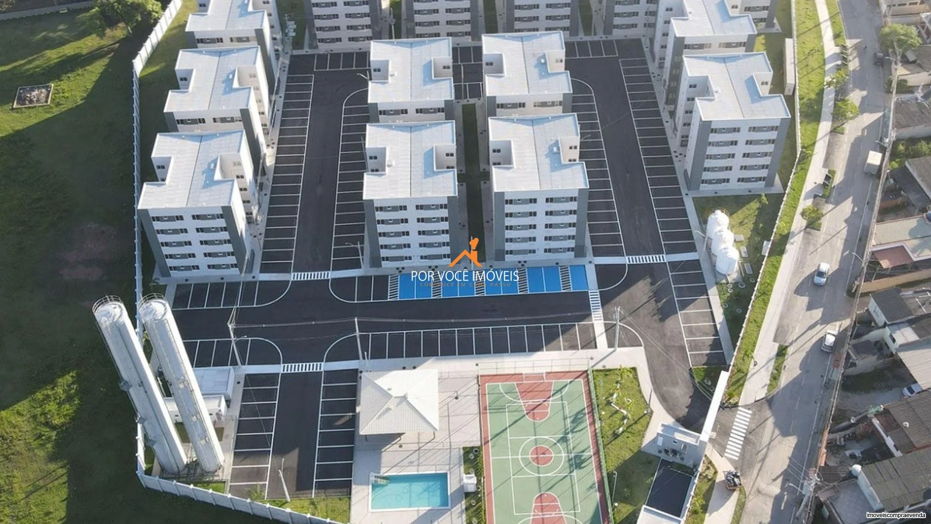 Apartamento para Locação com 2 quartos no Condomínio Reino Unido II