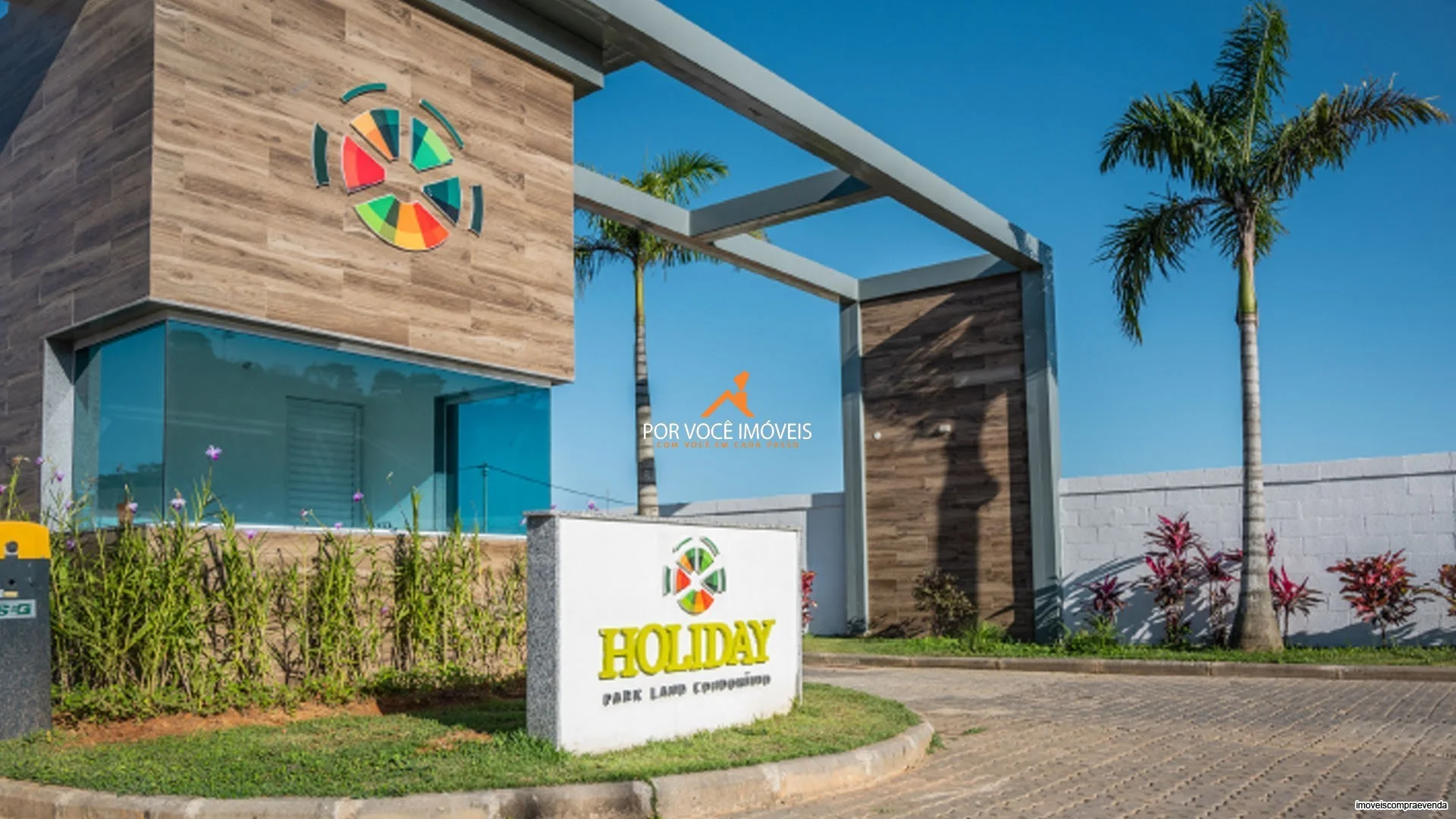 Lote de 152m² no Condomínio Holiday Park Land