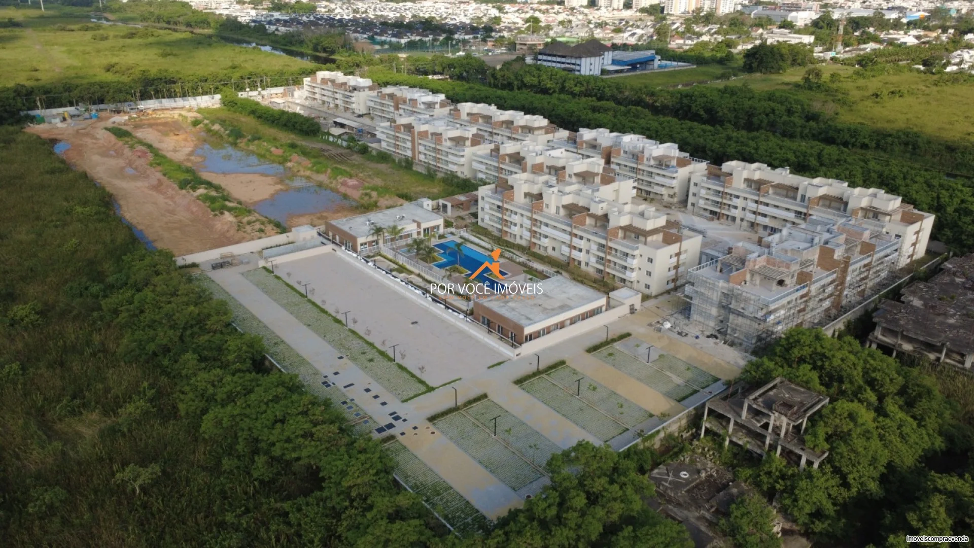 Apartamento Garden com 2 quartos no Condomínio Palms