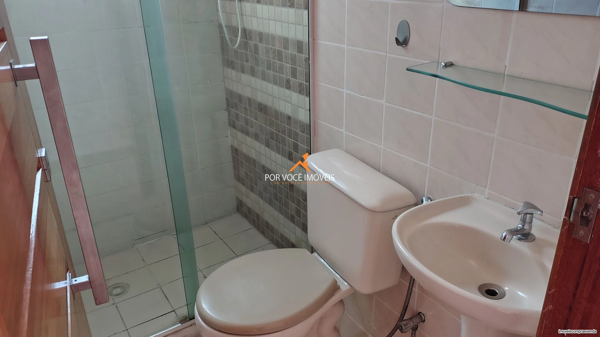 Casa Duplex com 3 quartos no Condomínio Residencial Califórnia