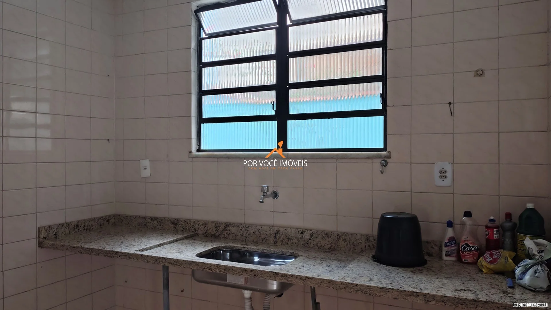 Casa Duplex para Locação com 3 quartos no Condomínio Residencial Califórnia