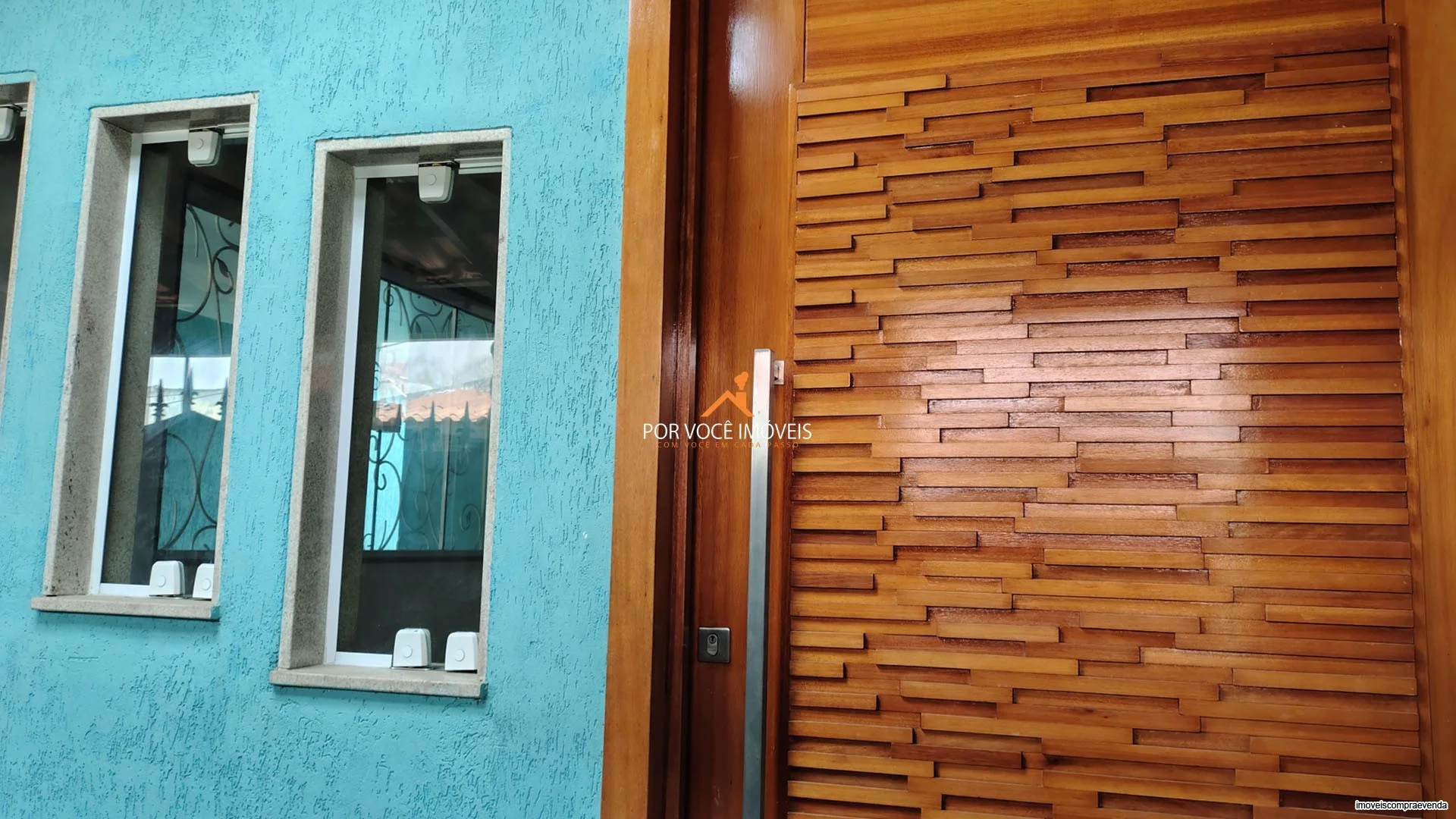 Casa Duplex para Locação com 3 quartos no Condomínio Residencial Califórnia