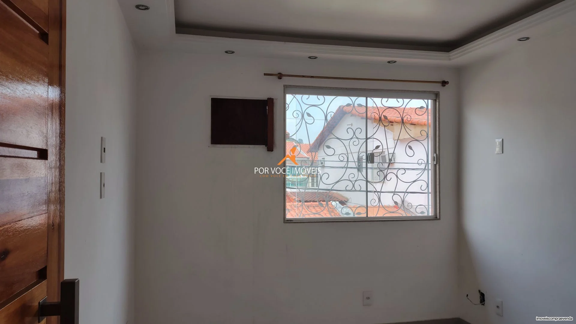 Casa Duplex para Locação com 3 quartos no Condomínio Residencial Califórnia